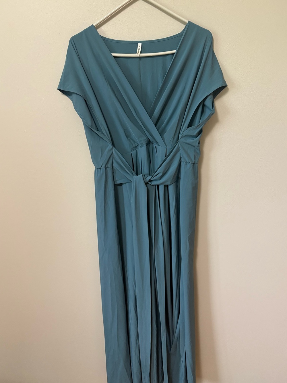 Halara 1X Maxi Dress Breezeful